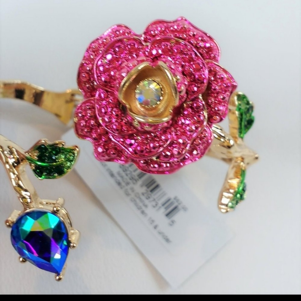 Betsey johnson rose bracelet